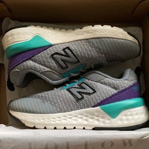 New Balance “Size 8T”